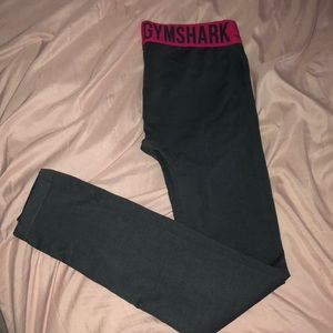 Gym shark fit leggings